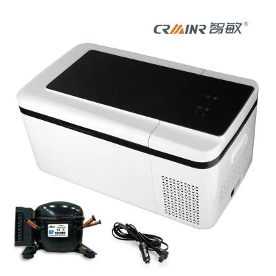 China ABS Plastic Housig Mini Car Refrigerator 18L For Cars / Trucks / Vans for sale