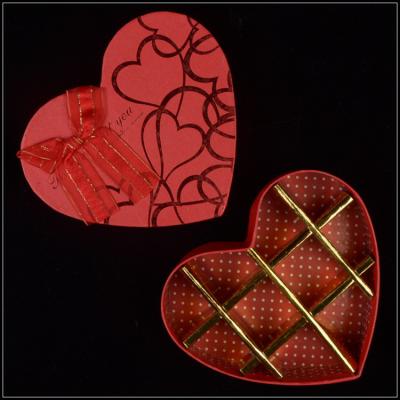 China Luxury Hard Fancy Gift Boxes Heart Shaped For Valentines Chocolate And Sweet for sale