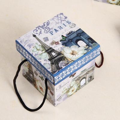 China Decorative Cardboard Carton Packaging Boxes With Cotton Rope / PP Rope Handle for sale