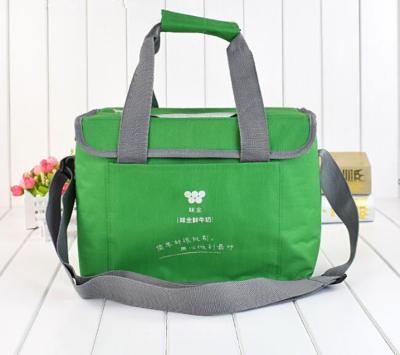 China Pvc Leather Insulated Bags To Keep Food Cold for sale