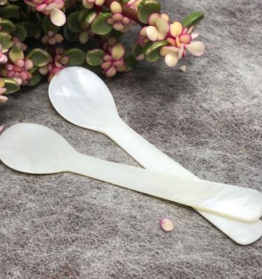 China Natural Mother Of Pearl Caviar Spoon for sale