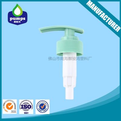 China 33mm Size Screw Plastic Pump Lotion Pump with Pet Cosmetic Bottle for sale
