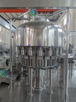 China Riegue el equipo que capsula de la botella plástica de la bebida de la máquina de rellenar 4Kw en venta