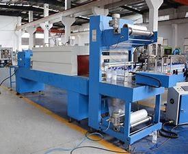 China PE Film POF Water Bottle  Shrink Tunnel Machine For Bottle for sale