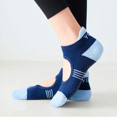 China 2021 Women's Anti Slip Pilates Anti Slip Towel Sporty Bottom Breathable Cotton Ballet Dance Socks Pilates Socks Yoga Socks Sports Socks For Fitness Gym for sale