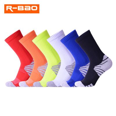 China Good Quality Breathable Modern Anti-skid Football Boots Sports Sock for sale
