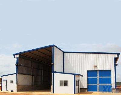 China Beschichtete Stahlkonstruktionshänger Industrievorgefertigtes Lagerhaus Gebäude zu verkaufen