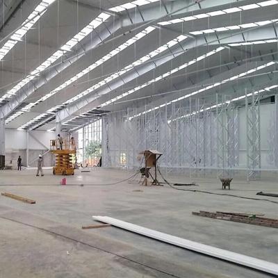China Edificios prefabricados de hangares de acero Hangares de aeronaves de metal personalizados en venta