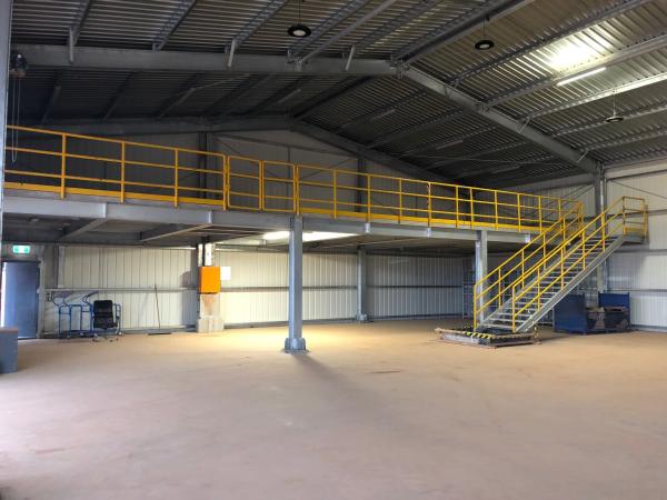 Quality 100% Recycled Steel Structure Building Warehouse With Flexible Layout for sale