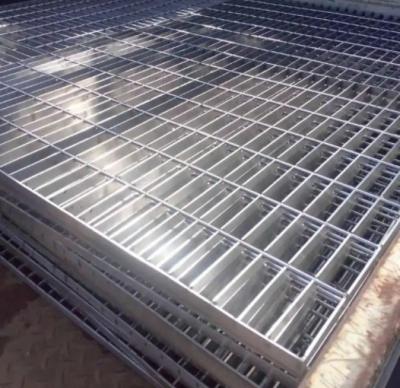 China Metal Stainless Steel Grating 30mm Bearing Bar Pitch for sale