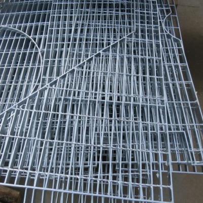 China Antiskid Serrated steel Metal Grating Bearing Bar Pitch 30mm Corrosion Resistant for sale