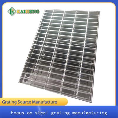 China Safety Welded Mesh Fencing Roof Fall Protection Railing For Balcony Step Stair for sale
