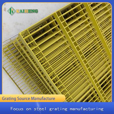 China Plastic Dipping Yellow Metal Grill Grate Carbon Steel Grating For Chicken House Fencing for sale