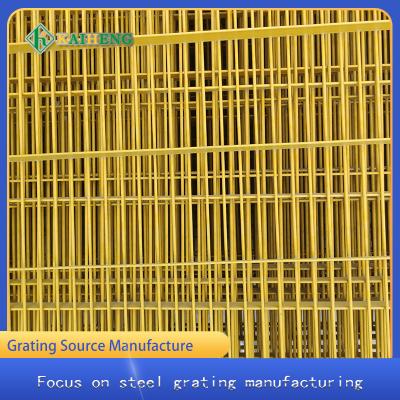China Cage Bottom Metal Grid Floor Steel Mesh Grating Plastic Impregnated for sale