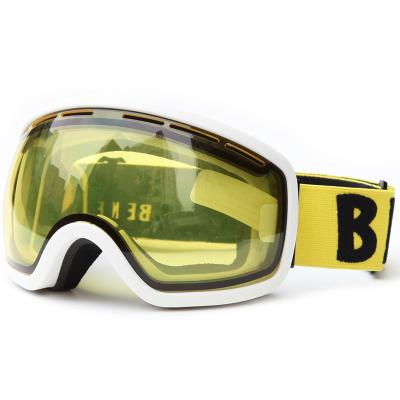 China Yellow Color Mirrored Ski Sunglasses Soft Tpu Frame Material Optically Precise for sale