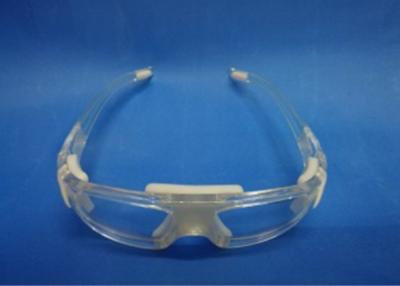 China Fashionable  Protective Sports Goggles Eyewear UV Resistance Medium Frame Fir for sale