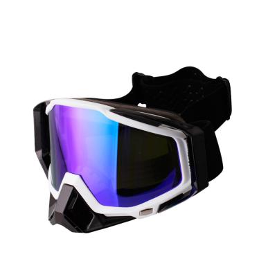 China Wind Resistant Polarized Ski Goggles Crack Resistant Lens Use Convenience for sale