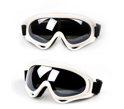 Chine Anti lunettes protégeant du vent UV de moto de logo en verre faits sur commande de motocyclette à vendre