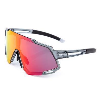 China Anti Glare Polarized Sunglasses High Light Transmission UV400 Protection for sale