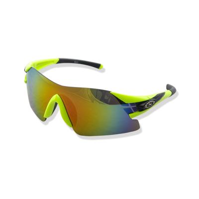 China Weight 28g Polarized Sunglasses Pvc Frame Material For Climbing / Shooting for sale