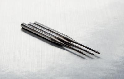 China Burs de trituração dental básico unidades do comprimento de corte 300 de 16 milímetros de coroa da zircônia à venda
