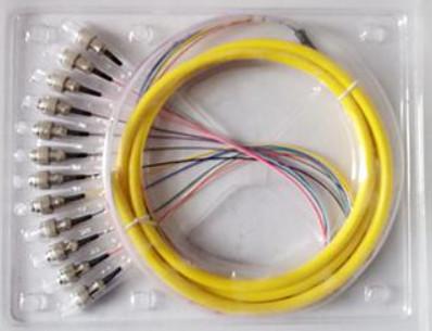 China SM/MM Optical Fiber Pigtail , UL 94V 0 Ftth Fiber Optic Cable for sale