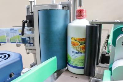 China Drucken 300pcs/min 200V und Etikettiermaschine für zylinderförmige Flaschen zu verkaufen