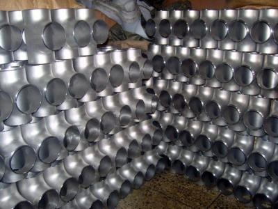 China Accesorios para tuberías de acero inoxidable para una mayor durabilidad en venta