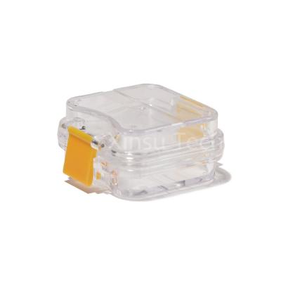China Quadratischer Form-Kunststoffkrone-Kasten transparent mit Verschluss Soem-ODM zu verkaufen