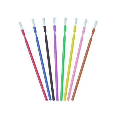 China Material plástico dos aplicadores dentais descartáveis de Microbrush colorido à venda