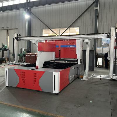 China Automatic Kitchen Cabinet CNC Sheet Metal Folder Press Brake Machine for sale