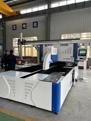 China Descarga cargada completamente automática de acero inoxidable del doblador del panel del CNC en venta