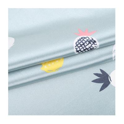 China Flamingo Pattern Pineapple Polyester Spandex Fabric Suspender Dress Printed Pajama Printed  Satin Fabric à venda