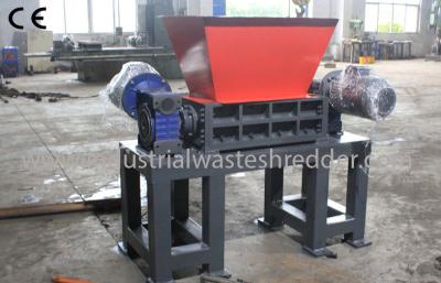 China Waste Paper Industrial Waste Shredder Easy Blade Changing Customizable Capacity for sale