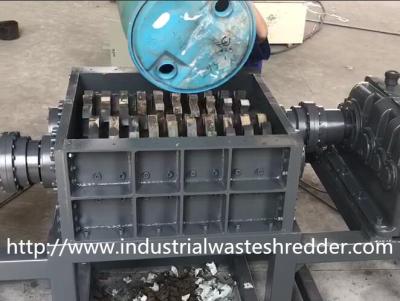 China Plastic PET Buckets Solid Waste Shredder Machine Double Shaft Anti - Corrosion for sale