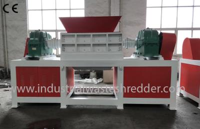 China Cardboard Cores / Rolls Solid Waste Shredder Two Motors Drive Long Durability for sale