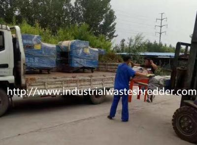 China Industrial Waste Plastic Film Shredder Alloy Steel Blade For Jeans Scrap for sale