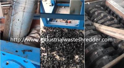 China Scrap Plastic HDPE Double Shaft Shredder Anti - Corrosive For Waste Pipe for sale