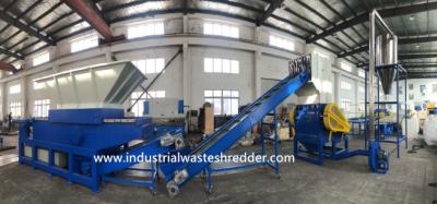 China 135KW Motor 1500x1100Mm Cable Shredder With Movable Feeding Hopper for sale