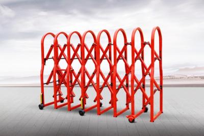 China Outdoor Security Mannual Portable Crowd Control Gates Barrier OF Powder Coated for sale