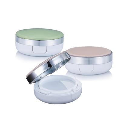 China Refillable Dewy Finish Round Compact Powder Cushion Foundation Case for Light To Medium Coverage à venda
