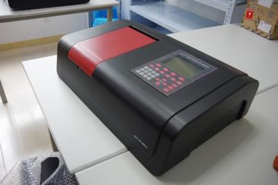 China Dióxido de cloro doble del espectrofotómetro del laboratorio del haz del potasio en venta