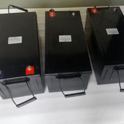 中国 12V Lifepo4のリチウム イオン海洋電池、RVの太陽系100つのAmpのリチウム イオン電池 販売のため