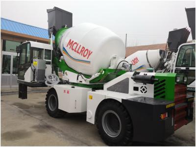 China Yuchai YCD4J22G Engine 5550 Liters Self Propelled Concrete Mixer for sale