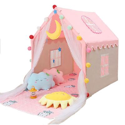 China Customized Logo Girls Playhouse Outdoor Camping Tent 110CM Baby Princess Castle Tent With Lights for sale