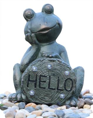 China Garden Statue Fountains Vivid Frog Statue Green Frog Magnesia Water  right weight Fountain for sale