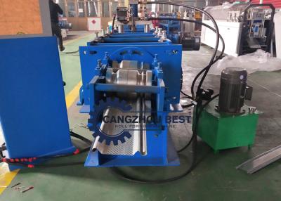 China La fabricación de acero de la puerta del rodillo del listón del obturador del metal lamina la formación de la máquina en venta