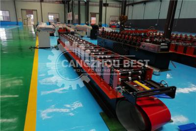 China Low Noise Roof Ridge Cap Roll Forming Machine With Single Chain Transmission for sale
