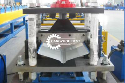 China 470 Color Steel 3kw 1250mm Roof Tile Roll Forming Machine for sale