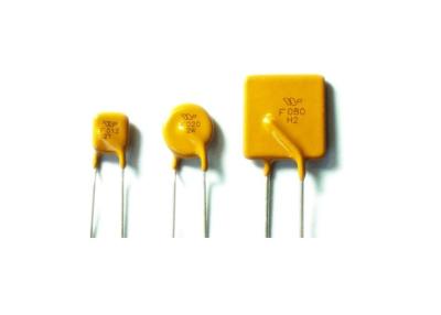 China Fusible restaurable TRG015 del termistor PPTC de las telecomunicaciones 0ZRC0015FF1E con el control clasificado 0.15A actual del voltaje 600V en venta